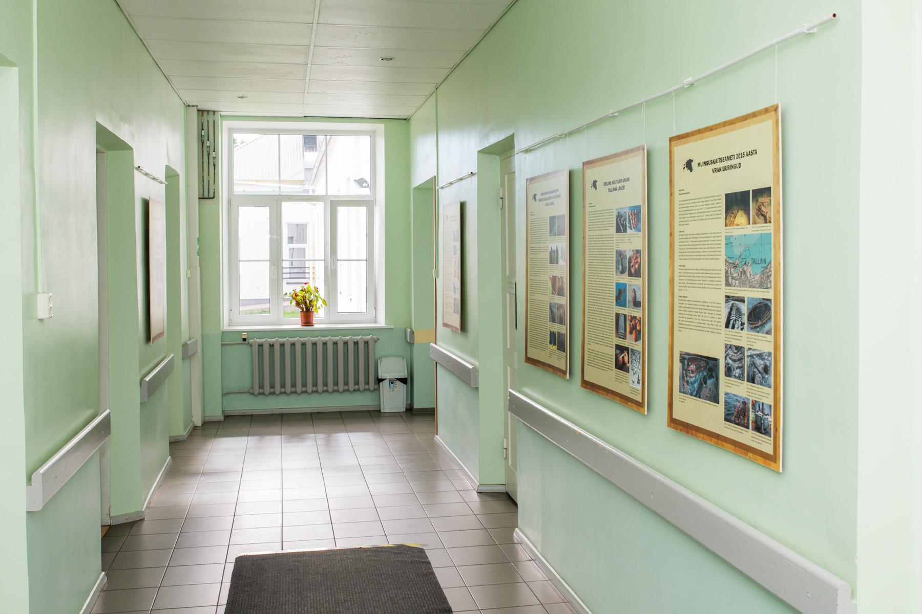 20160627-Kardla-592.jpg - 27. juuni 2016. Näituse "Arheoloogilised välitööd Eestis 2015" avamine Hiiumaa haiglas